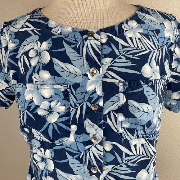 Liz Claiborne Cropped Floral Tencel Button Down Top Size M - Picture 2 of 6